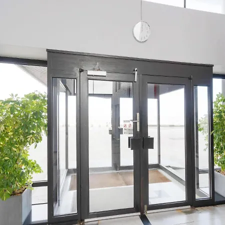 In Near North Sea Остенде