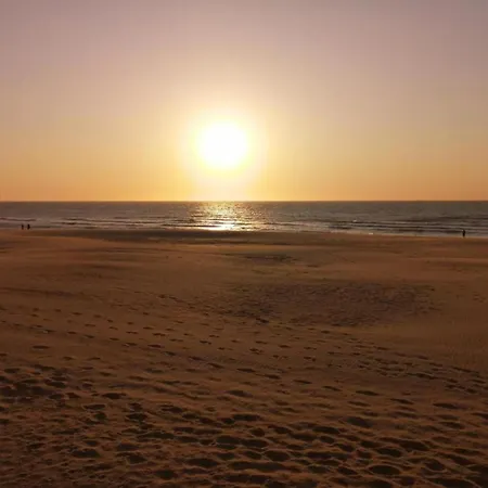 Apartamento Comfortable In With Sea Views