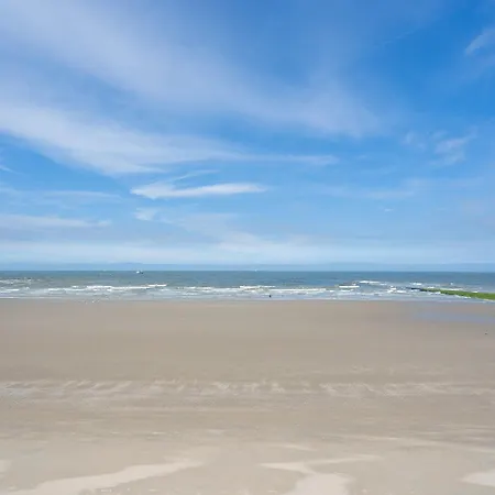 In Near North Sea Ostende
