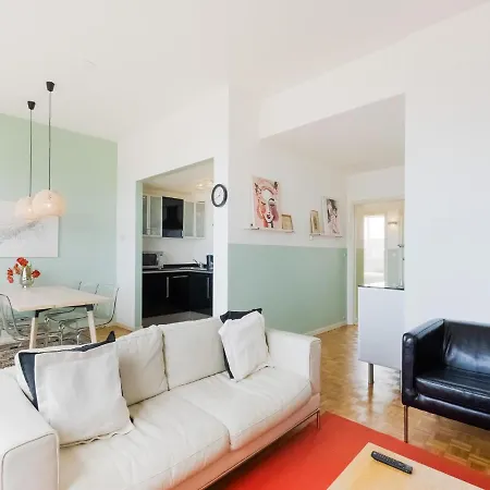 In Near North Sea Apartment *